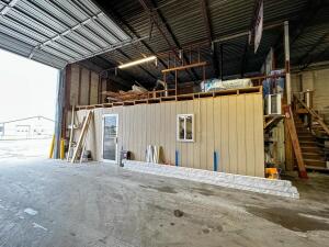 320 Ne 5th Avenue Property Photo 5