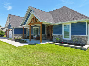 61501 E 266 Road Property Photo