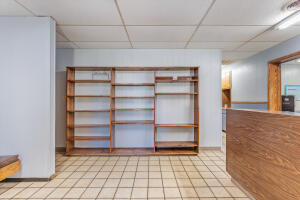 1916 Sw E Street Property Photo 21