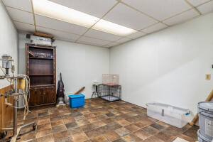 1916 Sw E Street Property Photo 43