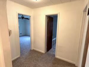 401 S Scraper Street Property Photo 6