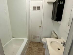 401 S Scraper Street Property Photo 17