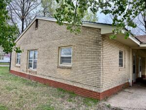 401 S Scraper Street Property Photo 18
