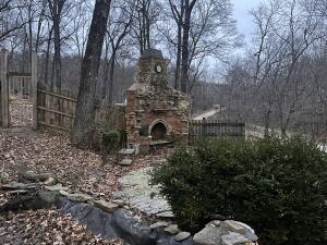 150 Oaks Road Property Photo 14