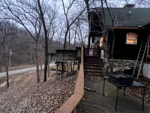 150 Oaks Road Property Photo 16