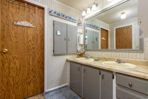 25281 S 623 Road Property Photo 47