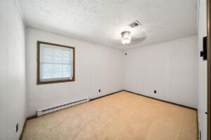 1751 W 460 Property Photo 14