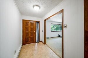 1751 W 460 Property Photo 17