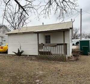112 Hickory Street Property Photo 2