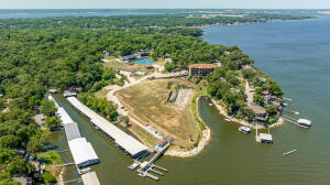 25 Grand Lake Drive 2c Property Photo 5
