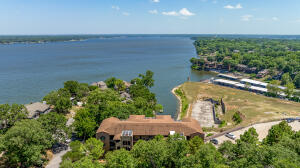 25 Grand Lake Drive 2c Property Photo 6