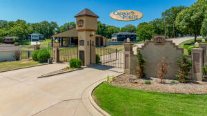 25 Grand Lake Drive 2c Property Photo 9