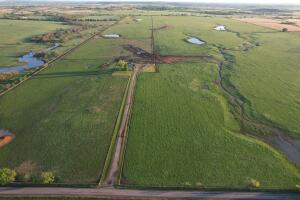 442124 E 210 Road Property Photo