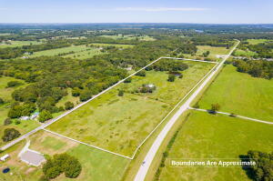 Tbd15608 N Hwy 82 Property Photo 2
