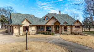 451708 Oakland Hills Property Photo