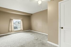 402 S Broadway Street Property Photo 20