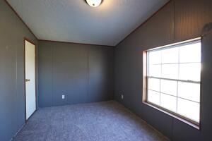 26371 S 650th Road Property Photo 8