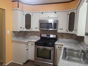 805 Sw 23rd Avenue Property Photo 6