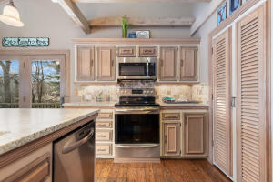 57450 E Hwy 125 606 Property Photo 12