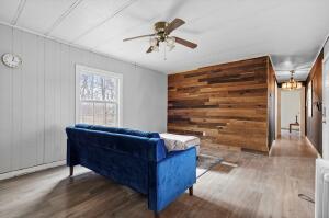 61145 E 245 Road Property Photo 10