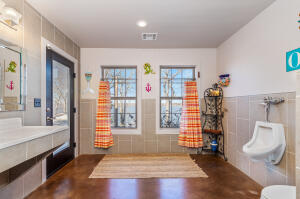 1115 Red Bud Drive Property Photo 40