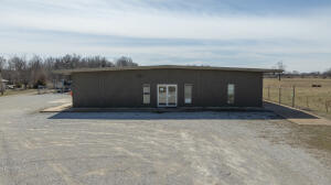 439755 E Hwy 60 Property Photo