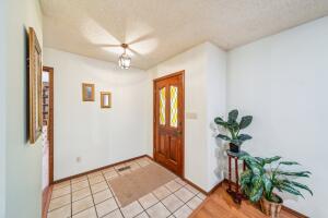 1024 N Sycamore Property Photo 8