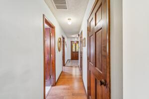 1024 N Sycamore Property Photo 25