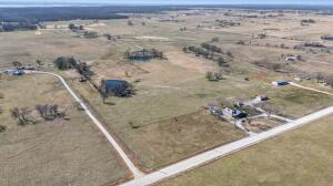 58251 E 220 Road Property Photo