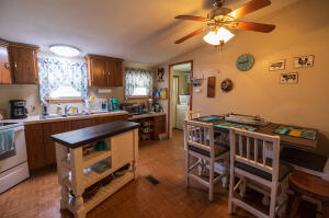 26021 S 670 Road Property Photo 6