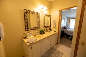 26021 S 670 Road Property Photo 10