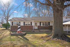 110 N Seneca Street Property Photo 2