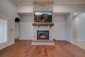 4952 Lighthouse Springs Drive Property Photo 10