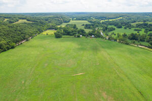 56701 E 370 Road Property Photo 17