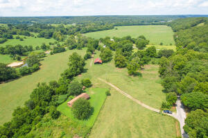 56701 E 370 Road Property Photo 20