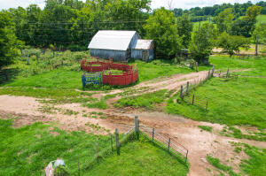 56701 E 370 Road Property Photo 22