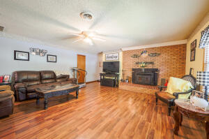 56701 E 370 Road Property Photo 31
