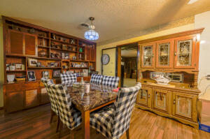 56701 E 370 Road Property Photo 32