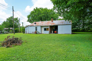 56701 E 370 Road Property Photo 45
