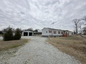 14389 S 621 Road Property Photo 2
