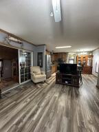 14389 S 621 Road Property Photo 9