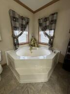 14389 S 621 Road Property Photo 35