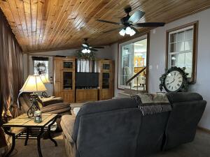 14389 S 621 Road Property Photo 45