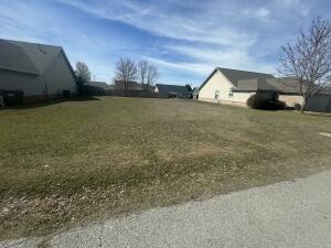 1002 Poplar Lane Property Photo 2