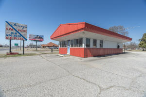 520 W Conner Avenue Property Photo