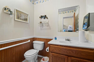 58262 Us-60 Property Photo 23