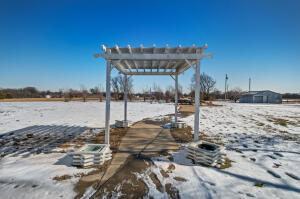 58262 Us-60 Property Photo 31