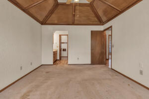 9305 S Land Avenue Property Photo 15