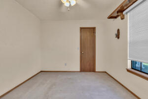 9305 S Land Avenue Property Photo 24