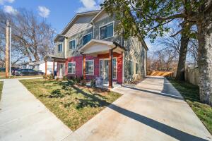 811 N Date Avenue Property Photo 4